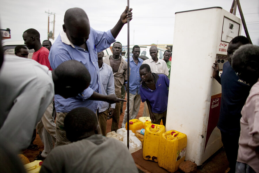 Supplies run low in Sudan's embattled border regions - CSMonitor.com
