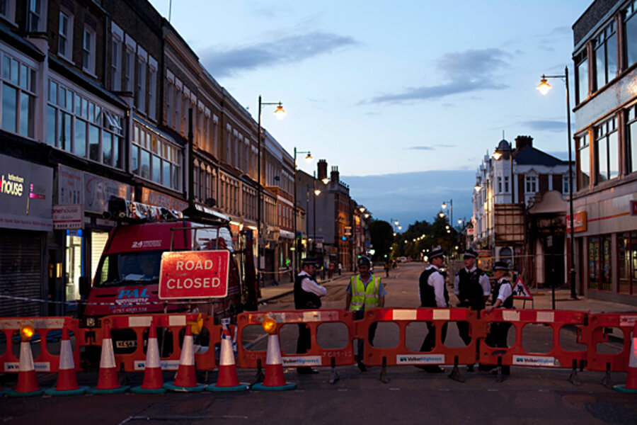 How much are Twitter and BlackBerry to blame for British riots ...