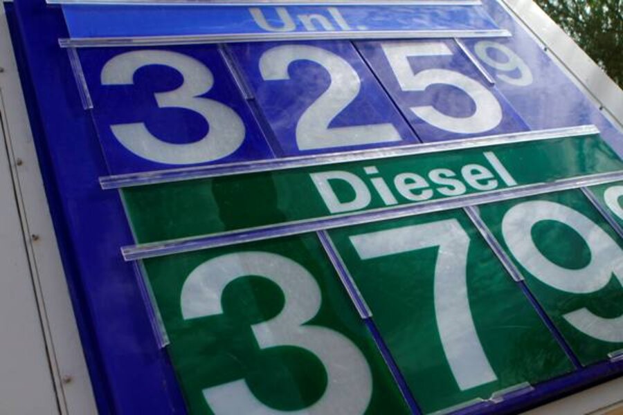 Gas prices rise as Labor Day nears