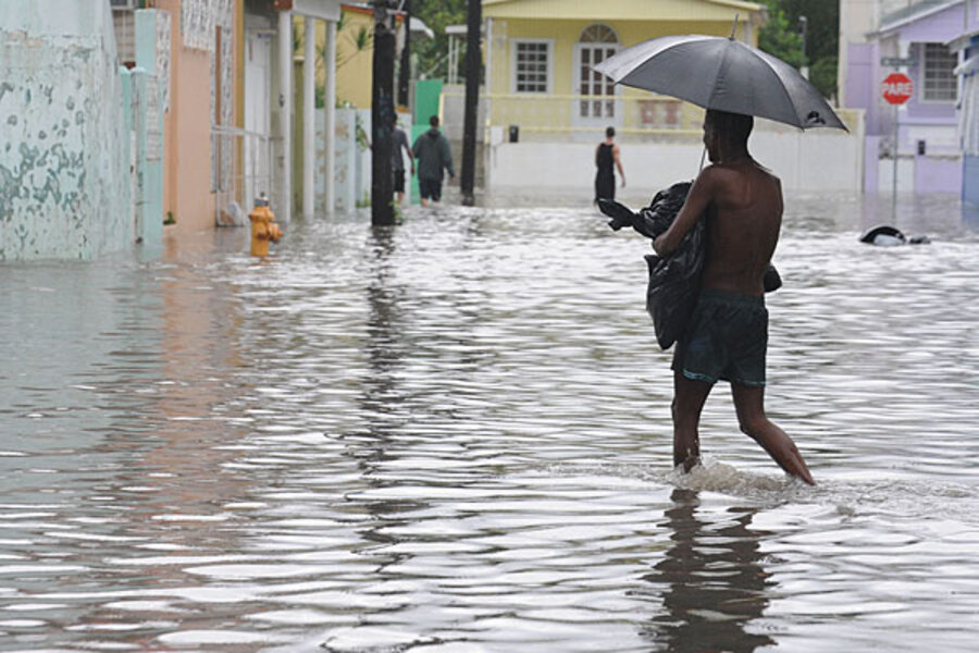 Hurricane Irene strengthens to Category 3 over Bahamas - CSMonitor.com