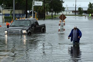 Tropical Storm Lee: 'Don't Go To Sleep On This Storm.' (VIDEO ...