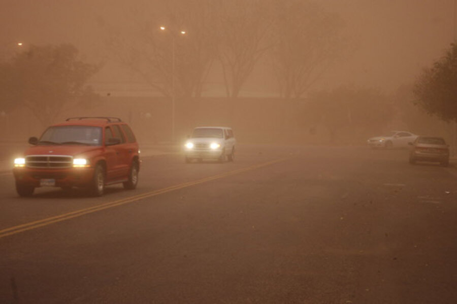 Lubbock dust storm 8,000 feet high rolls through Texas