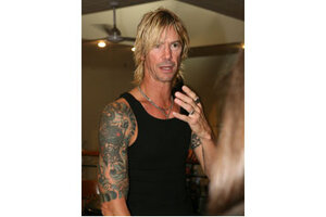 Former Guns N' Roses bassist Duff McKagan releases new book